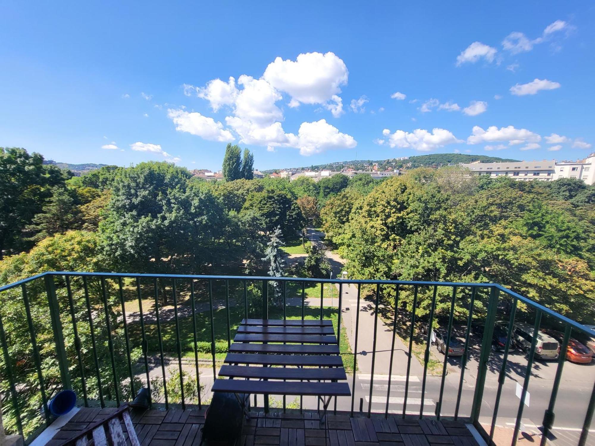 Appartement Sunny Panorama Flat Near Castle With Balcony à Budapest Extérieur photo